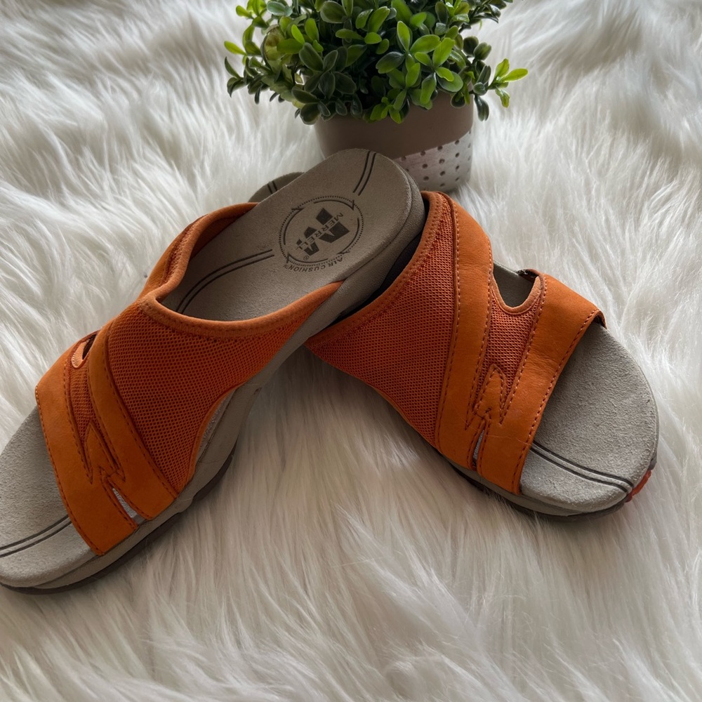 Merrell Slip On Sandals - Picture 6 of 9